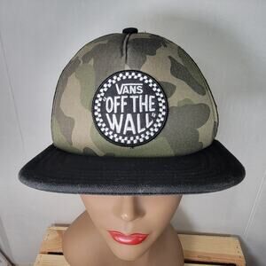 VANS Black & Green Camo Snapback Cap "Off The Wall" Patch